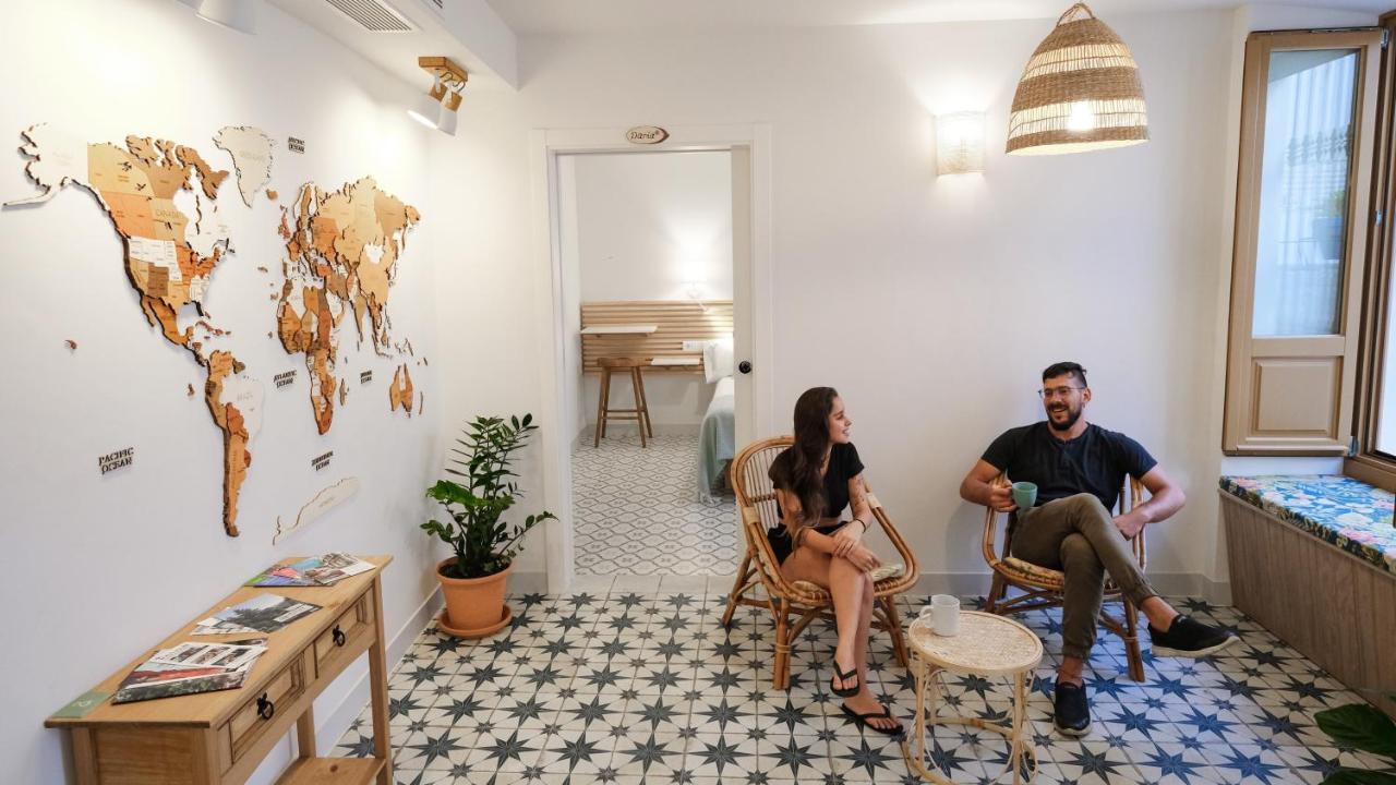 Veranera Hostel Estepona Buitenkant foto