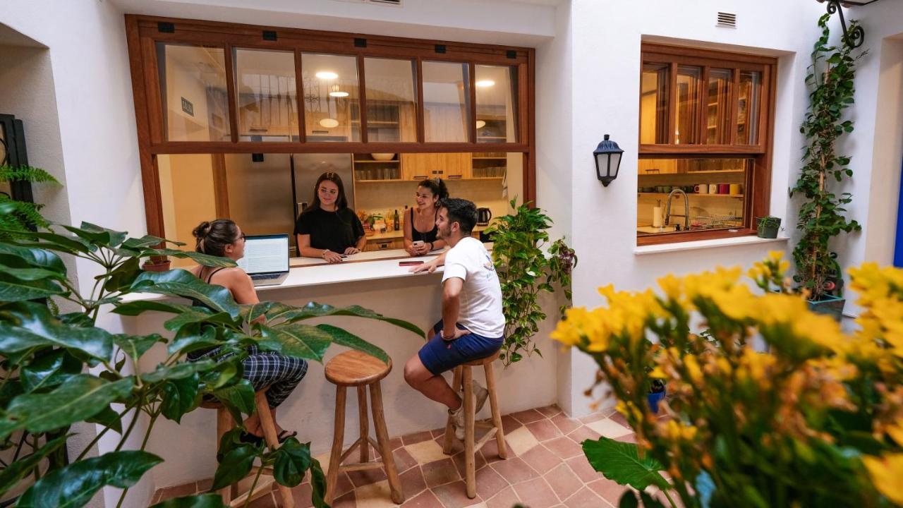 Veranera Hostel Estepona Buitenkant foto